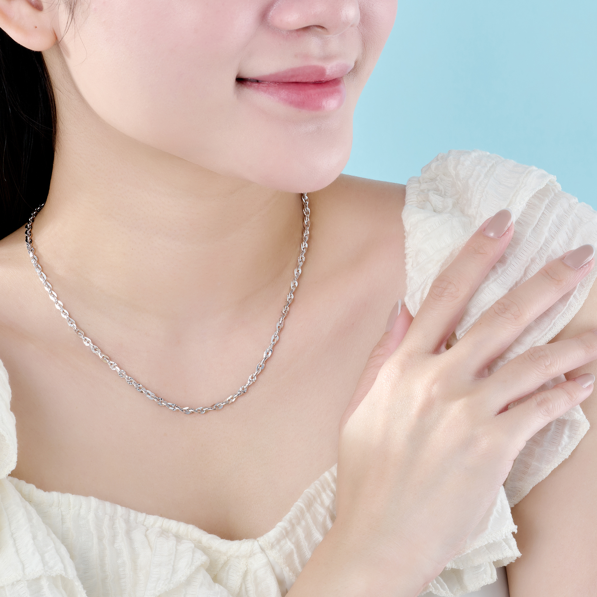 on-gd0000w001490-day-chuyen-vang-trang-y-18k-pnj-2